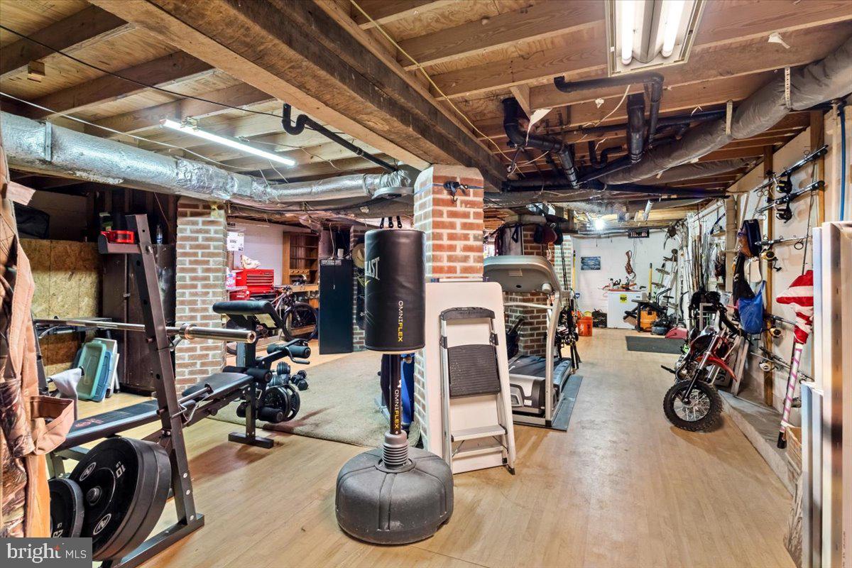 125 Choptank Road Stafford, VA 22556 - Photo 33 of 65 Perfect for Gym, Home Office, Storage, Play!
