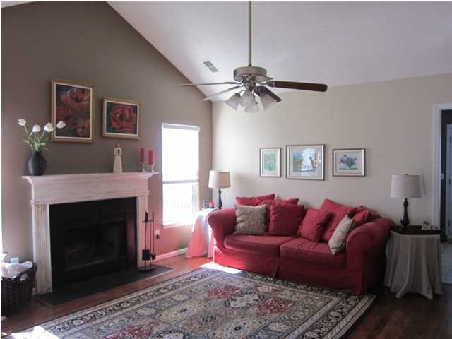 547 Carters Grove Road Charleston, SC 29414 - Photo 1 of 4 Primary Photo