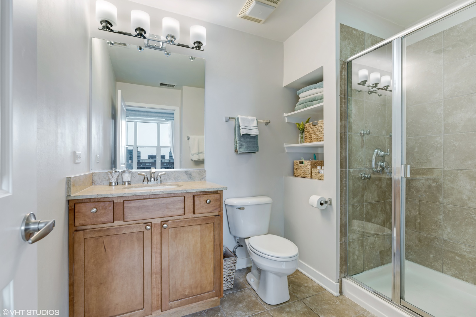 1228 West Monroe Street, Unit 501 Chicago, IL 60607 - Photo 8 of 11
