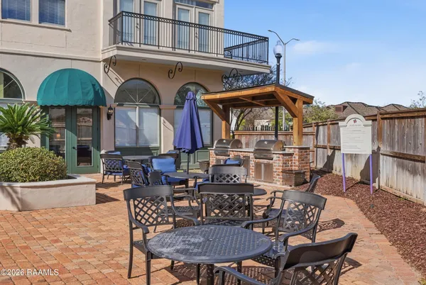$258,000 | 201 Settlers Trace Boulevard, Unit 1413, Lafayette, LA 70508
