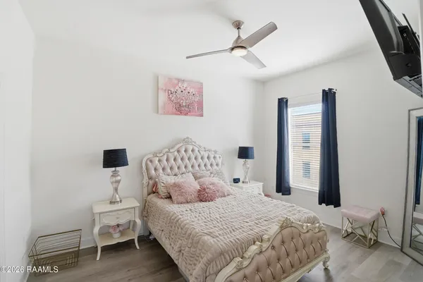 $258,000 | 201 Settlers Trace Boulevard, Unit 1413, Lafayette, LA 70508