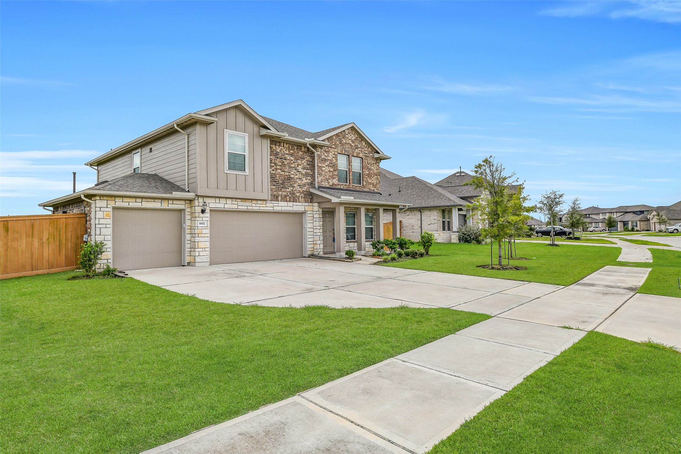 1802 Tioga Vw Drive Rosharon, TX 77583 - Photo 2 of 30 Gallery Image 2