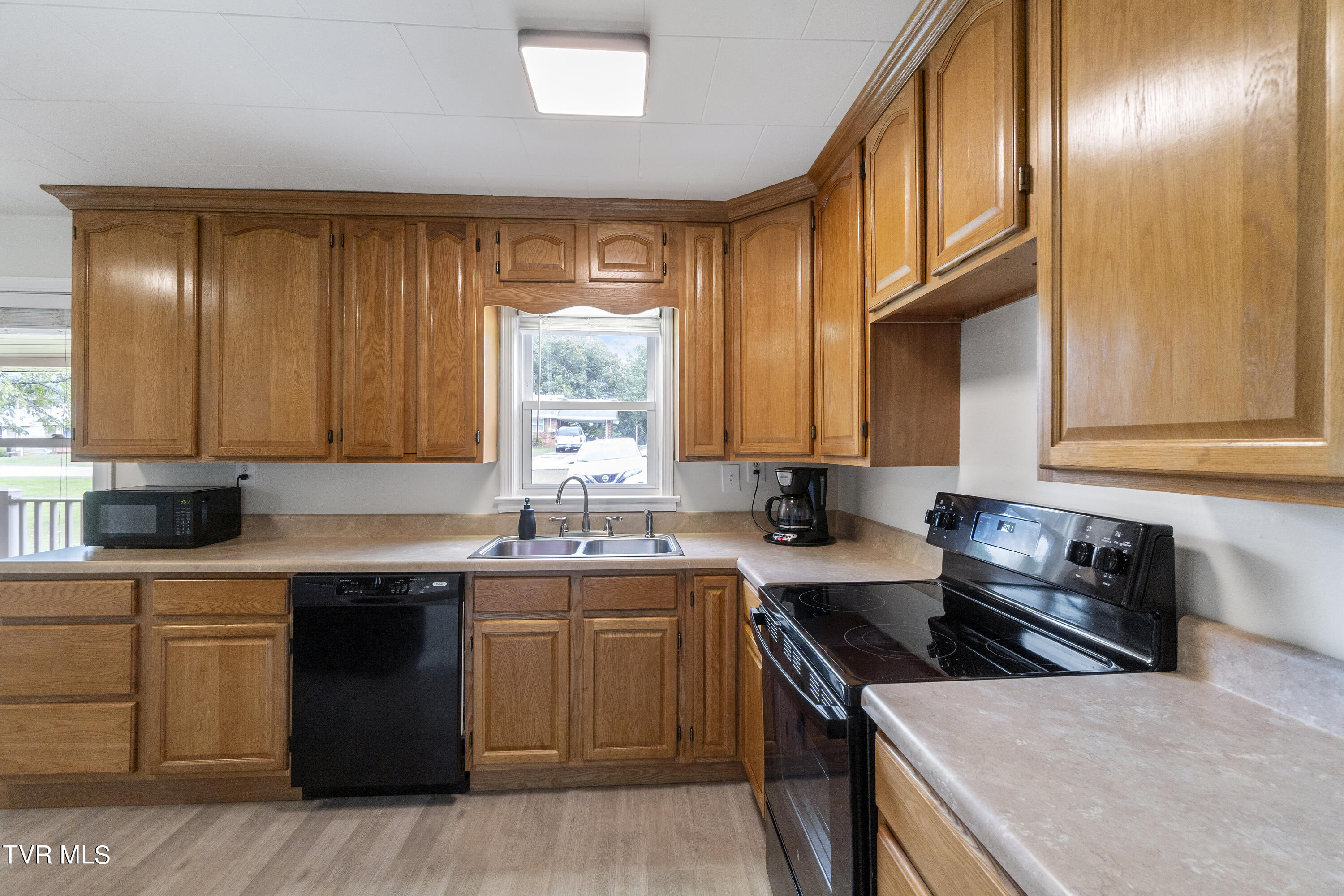 103 Reed Avenue Greeneville, TN 37743 - Photo 15 of 21 Reed 15