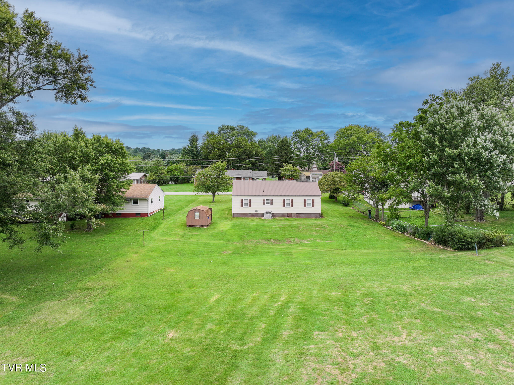 103 Reed Avenue Greeneville, TN 37743 - Photo 5 of 21 Reed 5