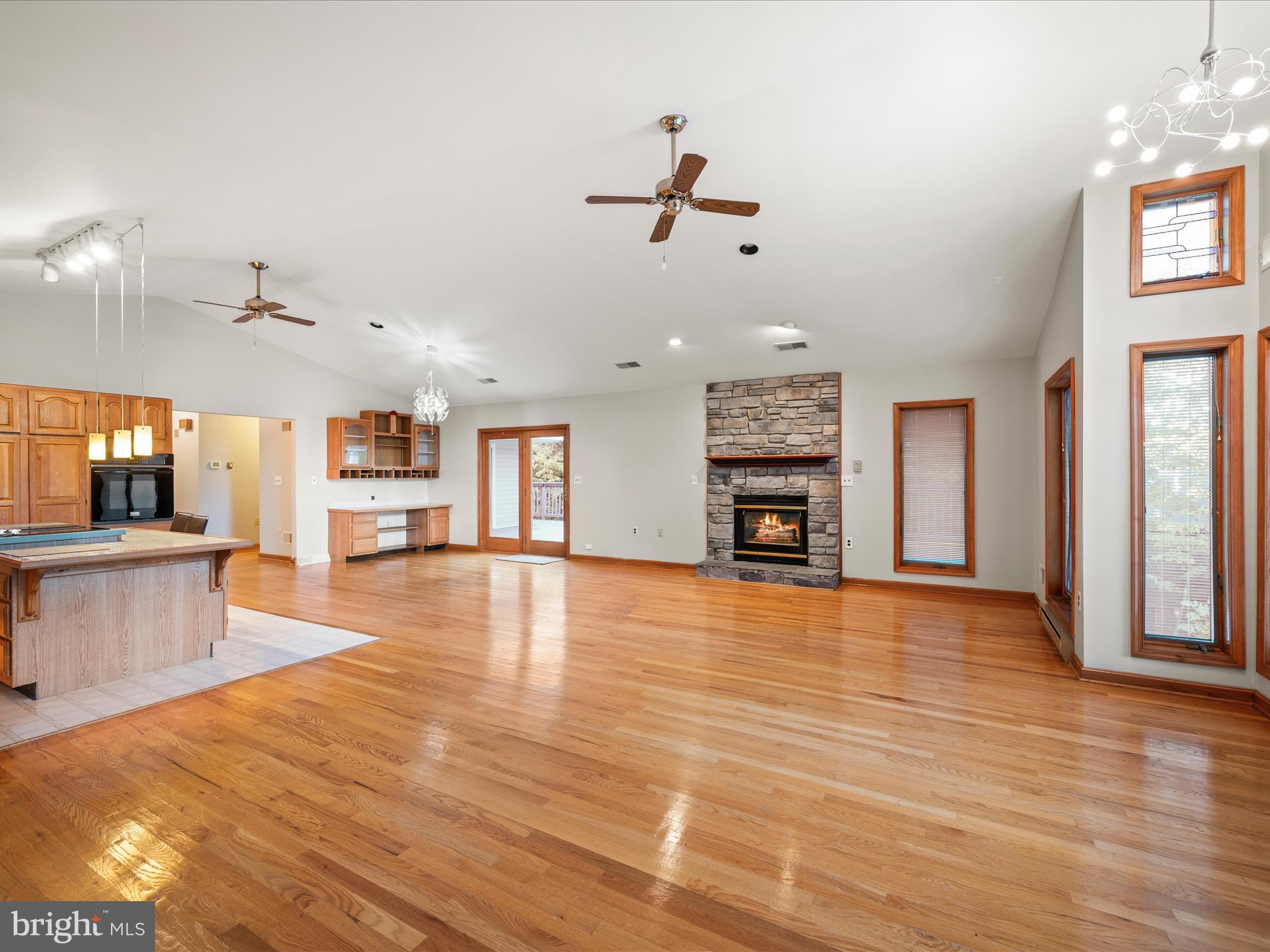 102 Divot Place Cross Junction, VA 22625 - Photo 13 of 86 Beautiful stone fireplace