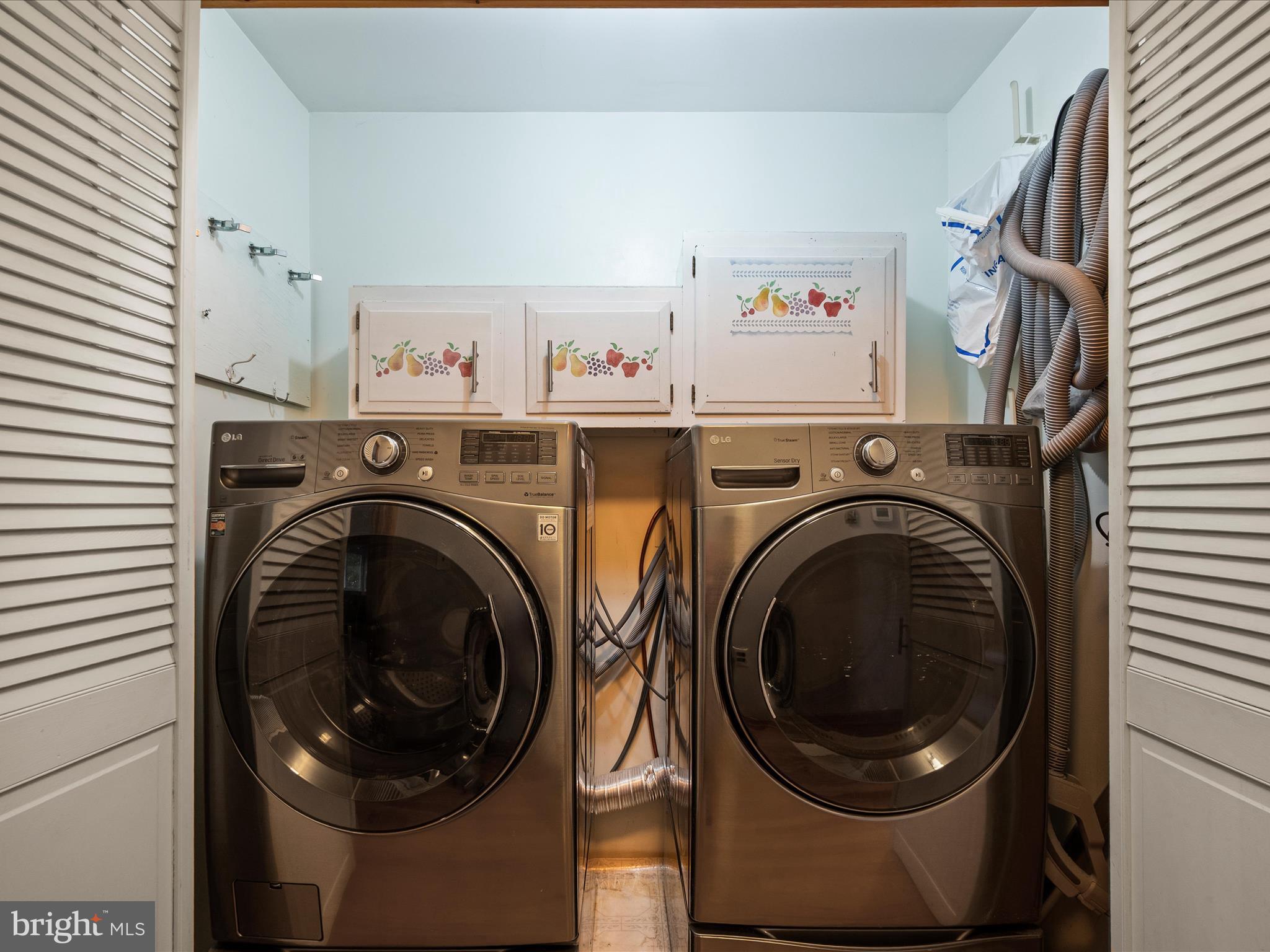 102 Divot Place Cross Junction, VA 22625 - Photo 33 of 86 Laundry