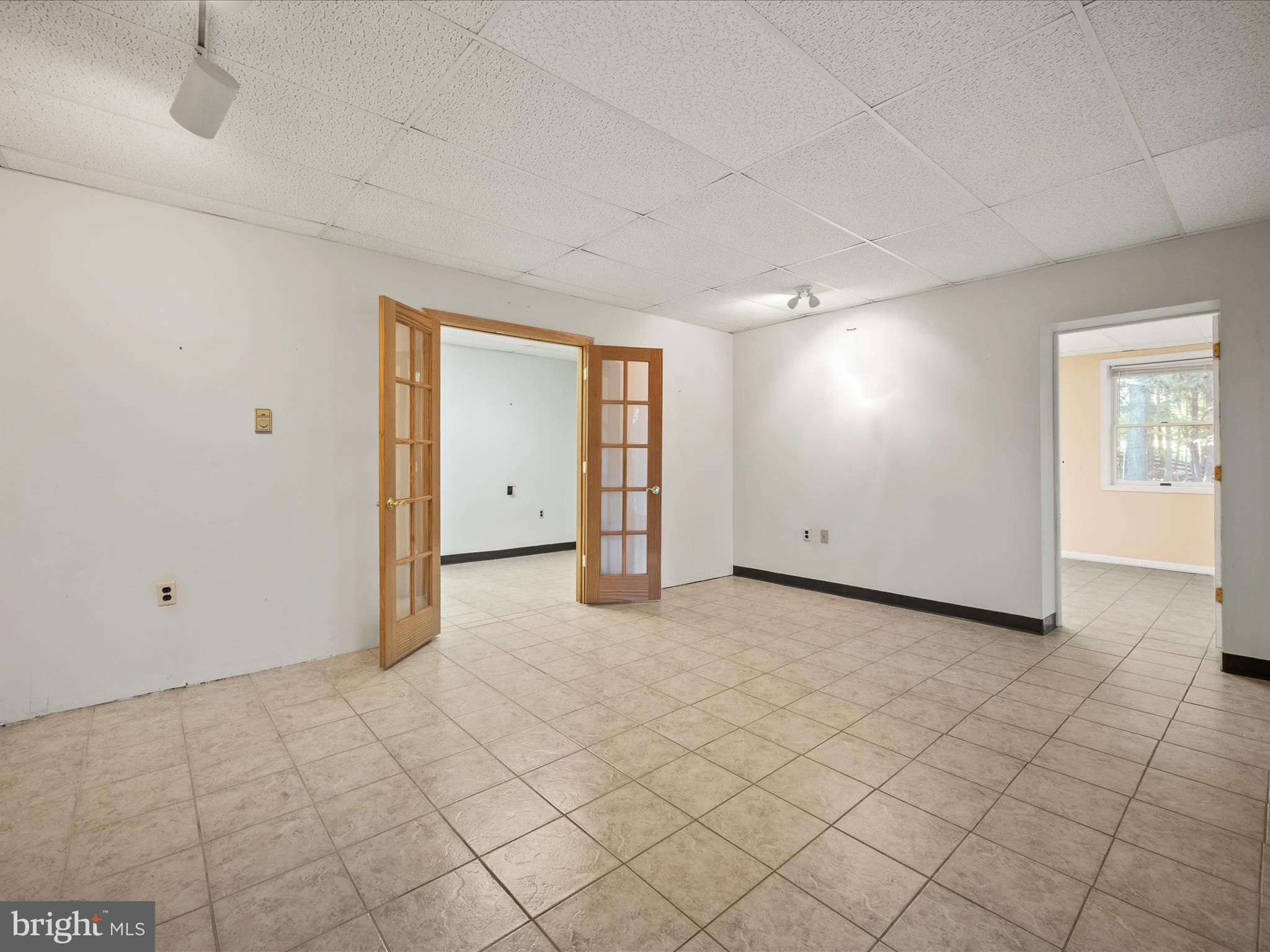 102 Divot Place Cross Junction, VA 22625 - Photo 36 of 86 Bonus space in the basement