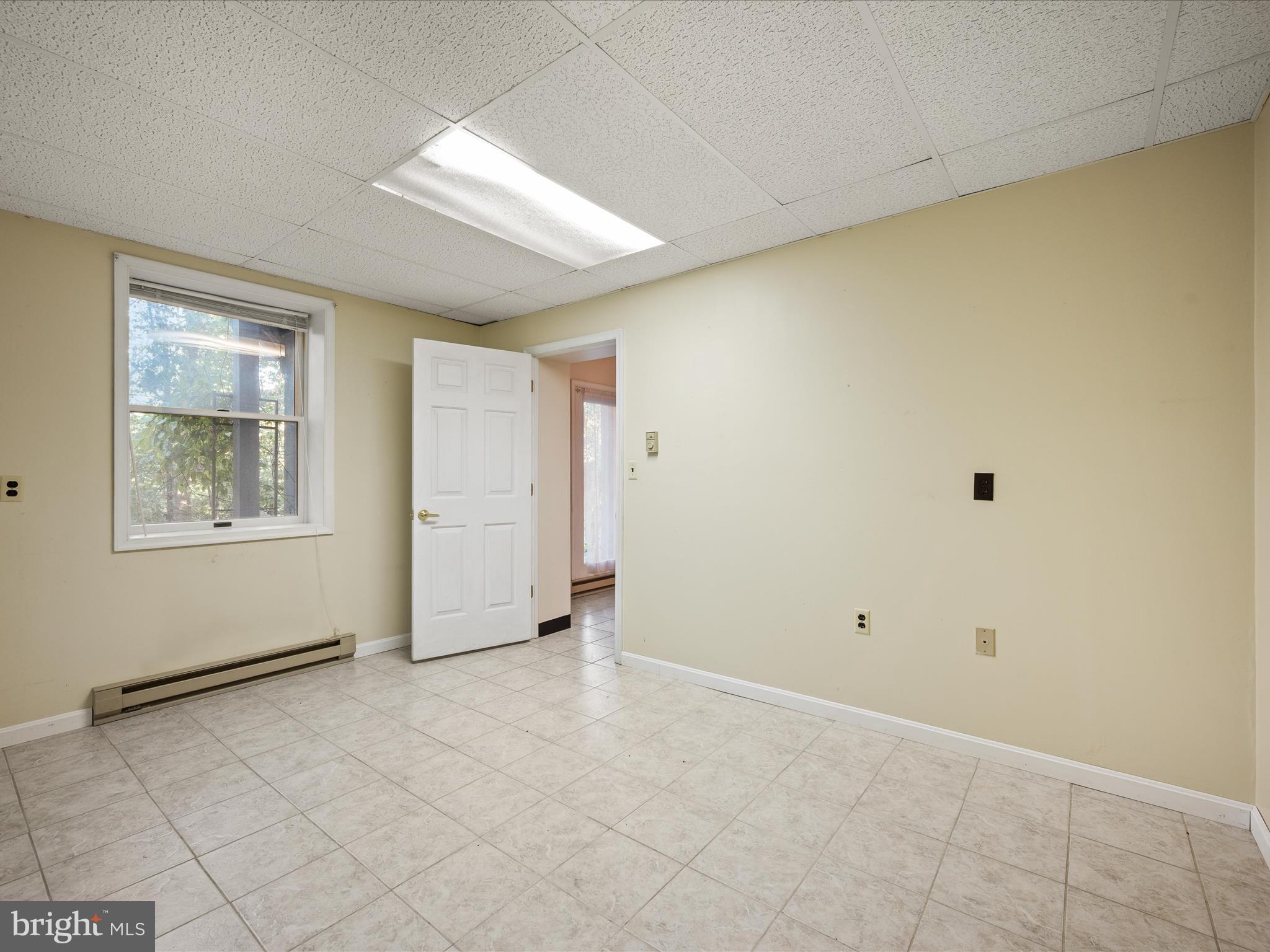 102 Divot Place Cross Junction, VA 22625 - Photo 39 of 86
