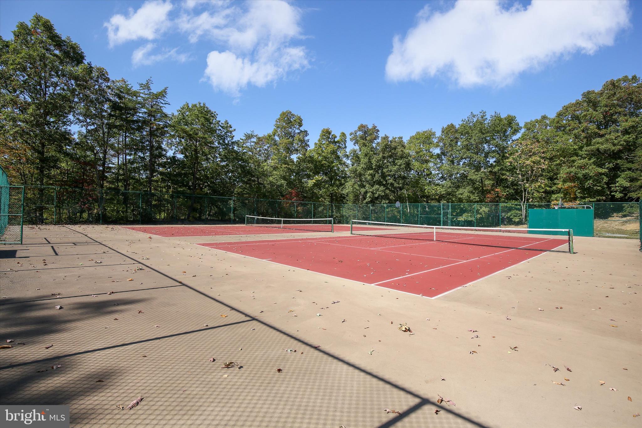 102 Divot Place Cross Junction, VA 22625 - Photo 79 of 86 Tennis courts