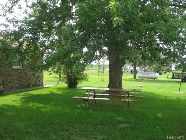 1919 East Sigler Road Carleton, MI 48117 - Photo 11 of 16 Backyard