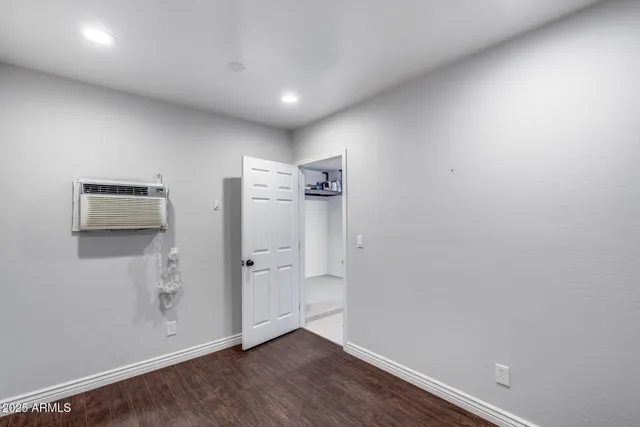 $699,900 | 7276 West Oraibi Drive, Glendale, AZ 85308