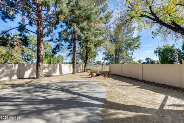 $699,900 | 7276 West Oraibi Drive, Glendale, AZ 85308