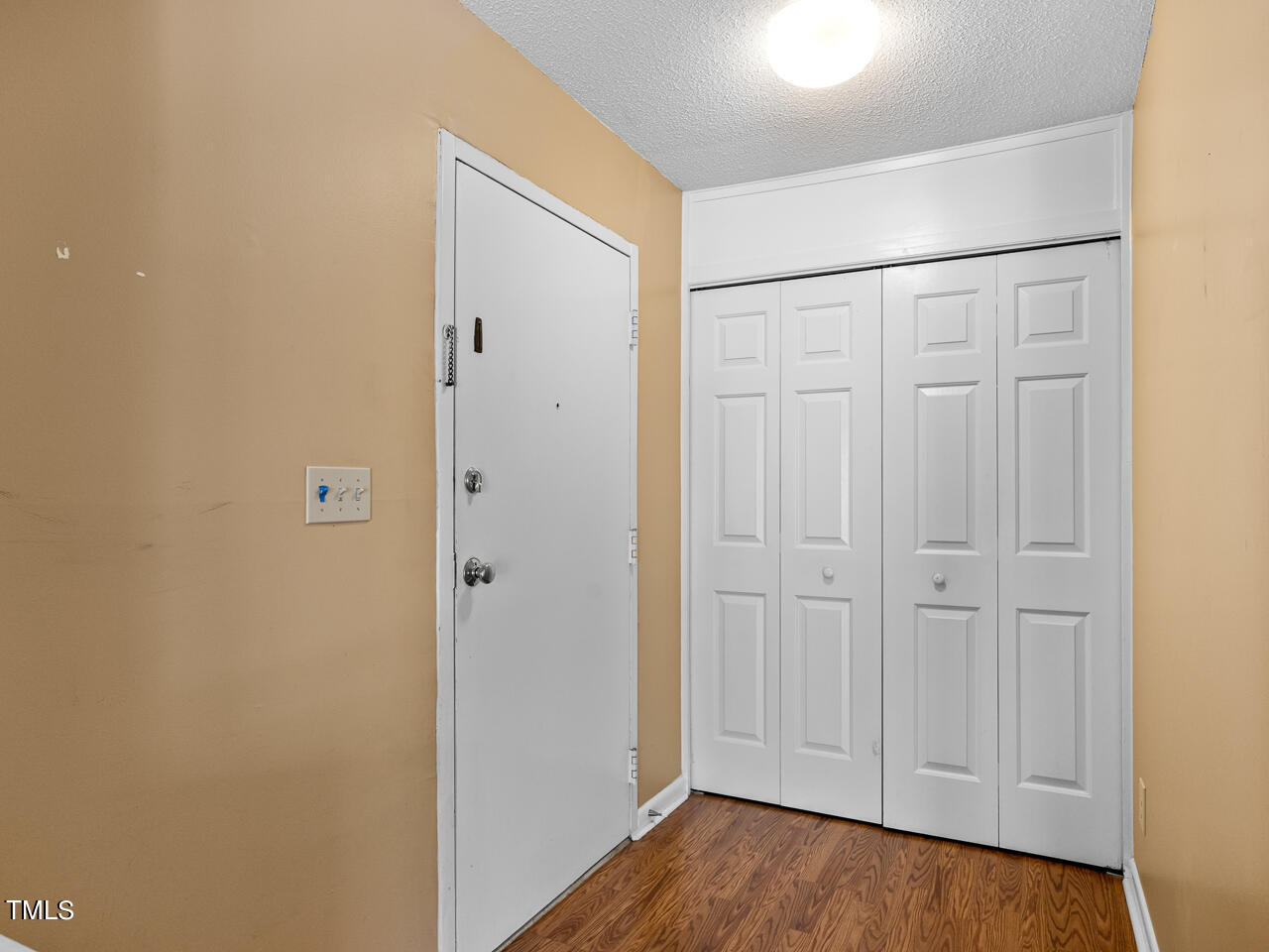 4717 Edwards Mill Road, Unit H Raleigh, NC 27612 - Photo 5 of 20 4717-h-edwards-mill-mls-5
