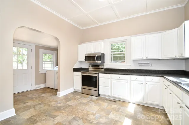 $260,000 | 814 West A Street, Kannapolis, NC 28081