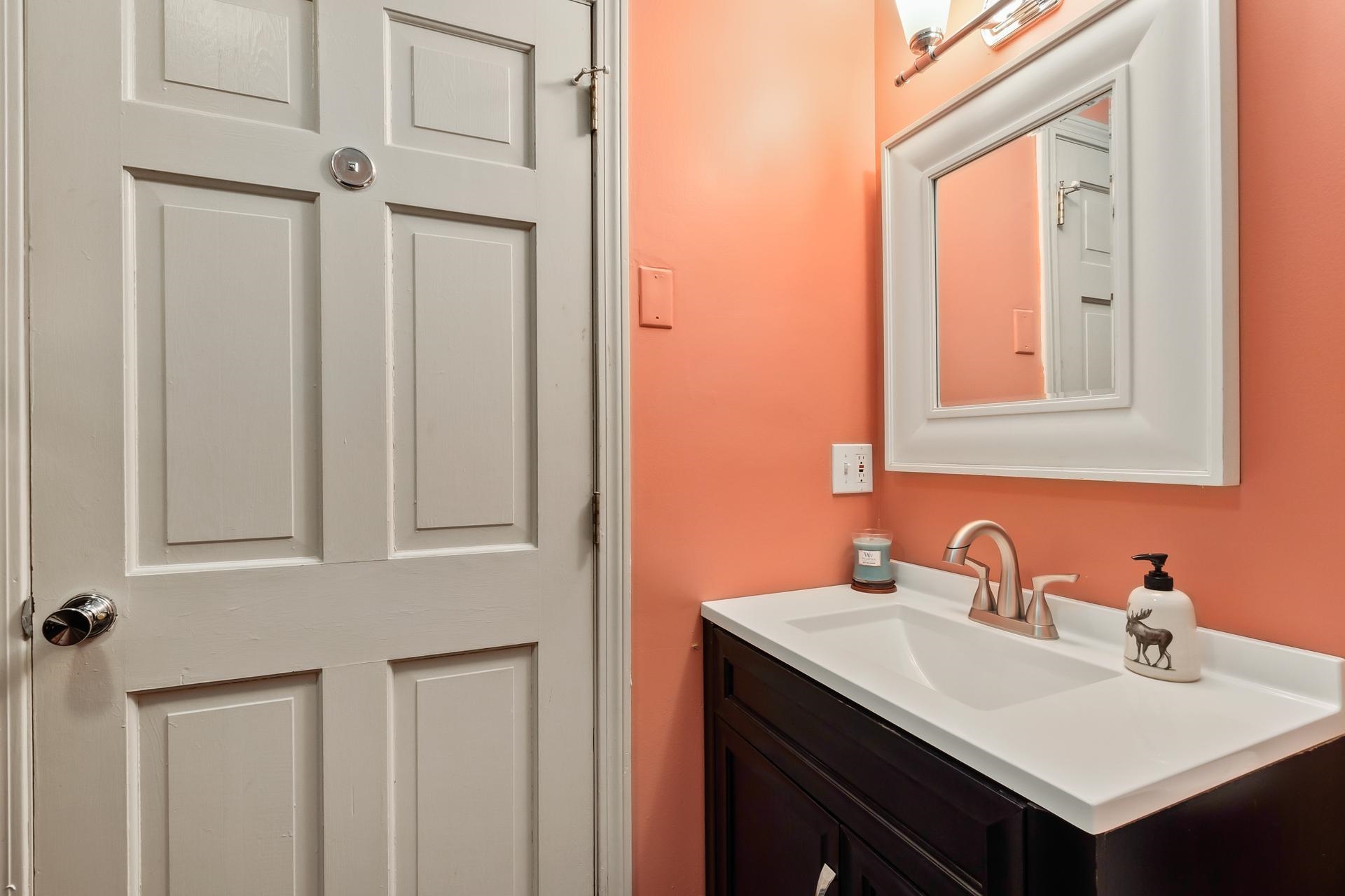 16 Londonderry Road Windham, NH 03087 - Photo 21 of 40
