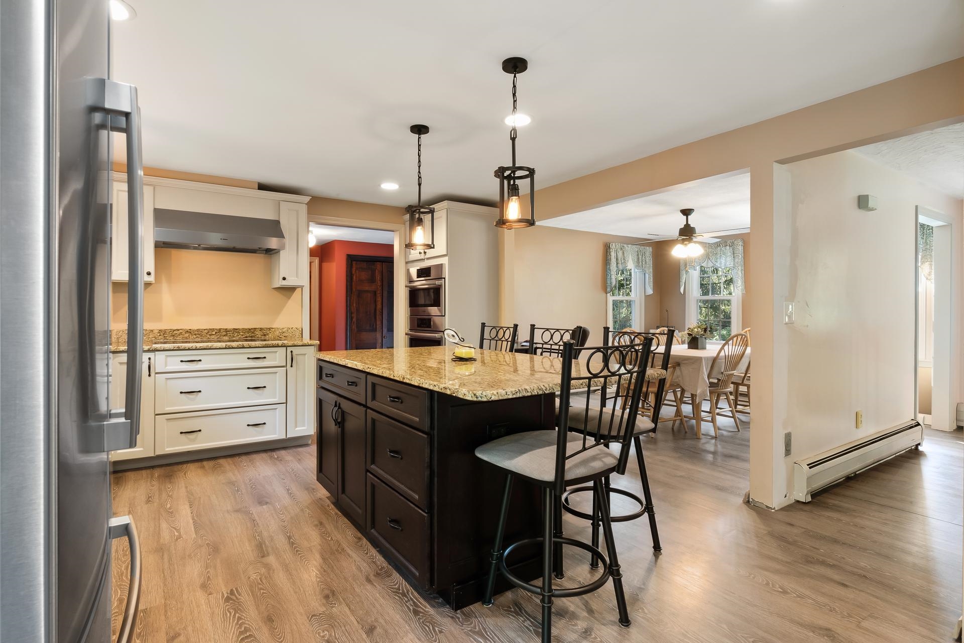 16 Londonderry Road Windham, NH 03087 - Photo 8 of 40