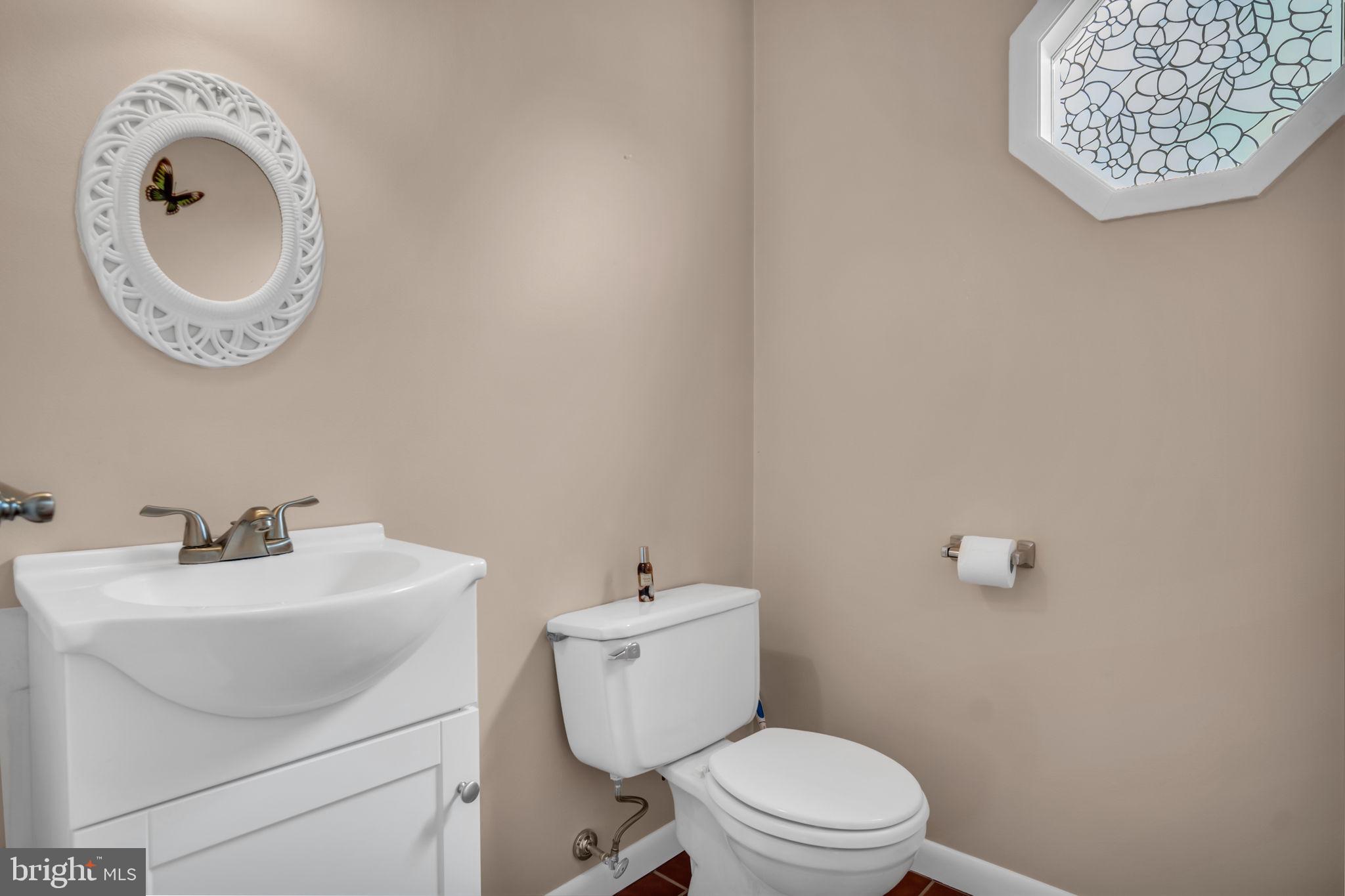 2061 West Trindle Road Carlisle, PA 17013 - Photo 17 of 38 Gallery Image 17