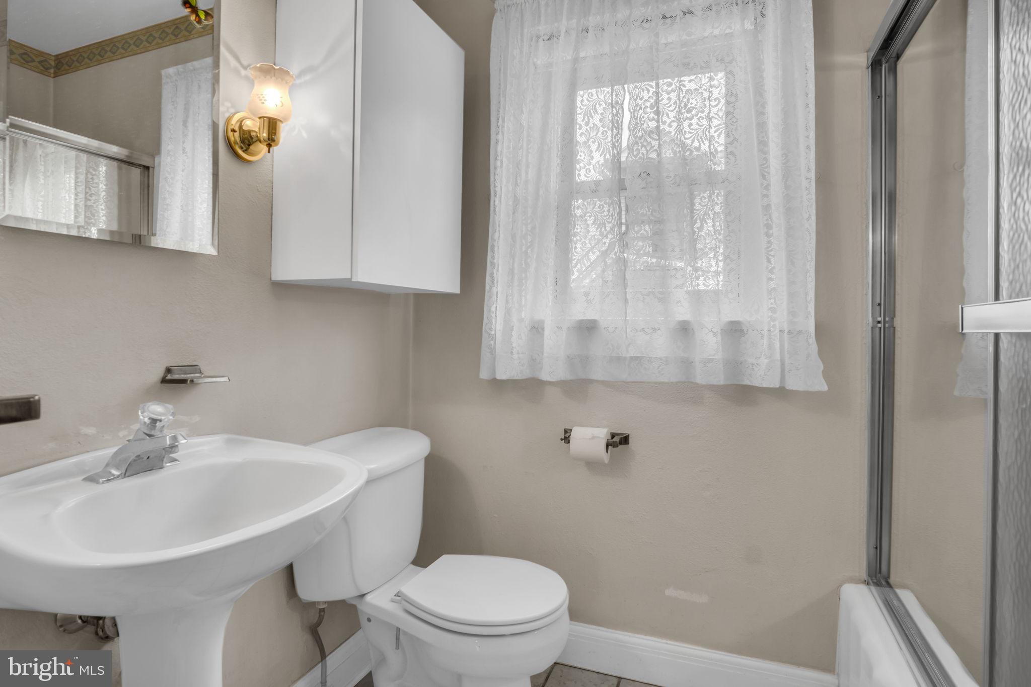 2061 West Trindle Road Carlisle, PA 17013 - Photo 26 of 38 Gallery Image 26
