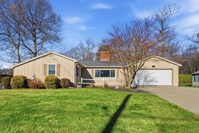 $394,900 | 17 Laurence Drive, West Springfield, MA 01089