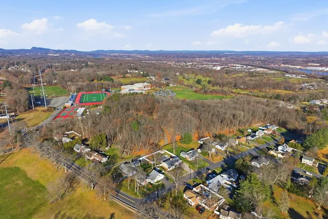 $394,900 | 17 Laurence Drive, West Springfield, MA 01089