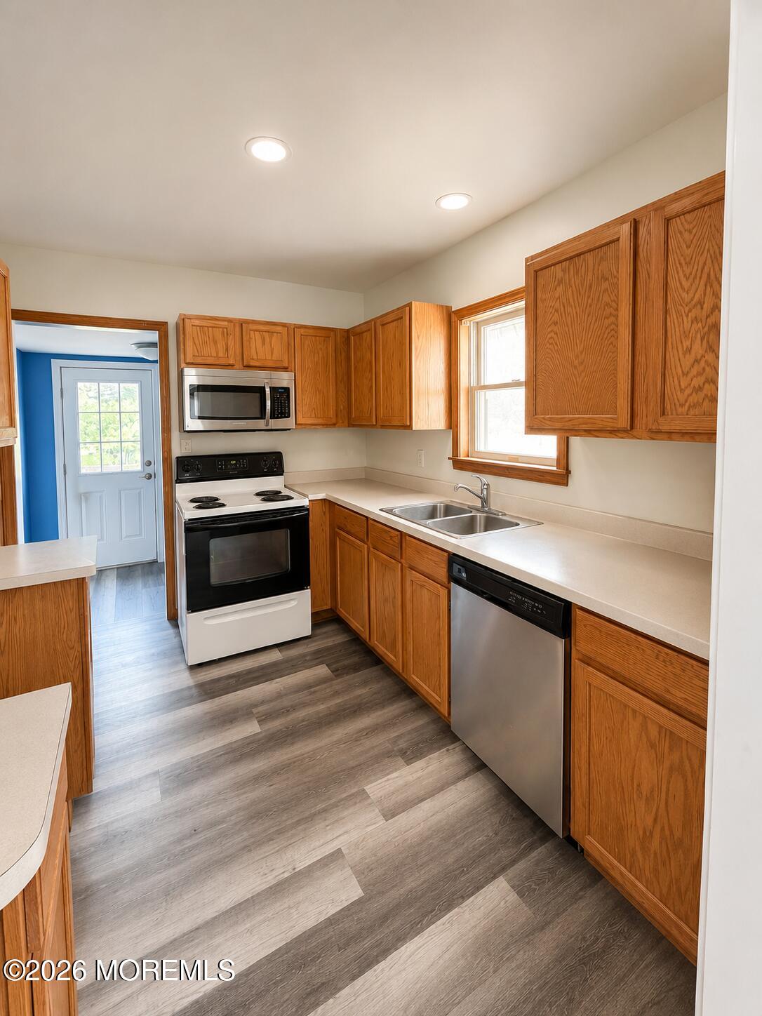 Main Street, Unit A Tuckerton, NJ 08087 - Photo 9 of 11 Kitchen