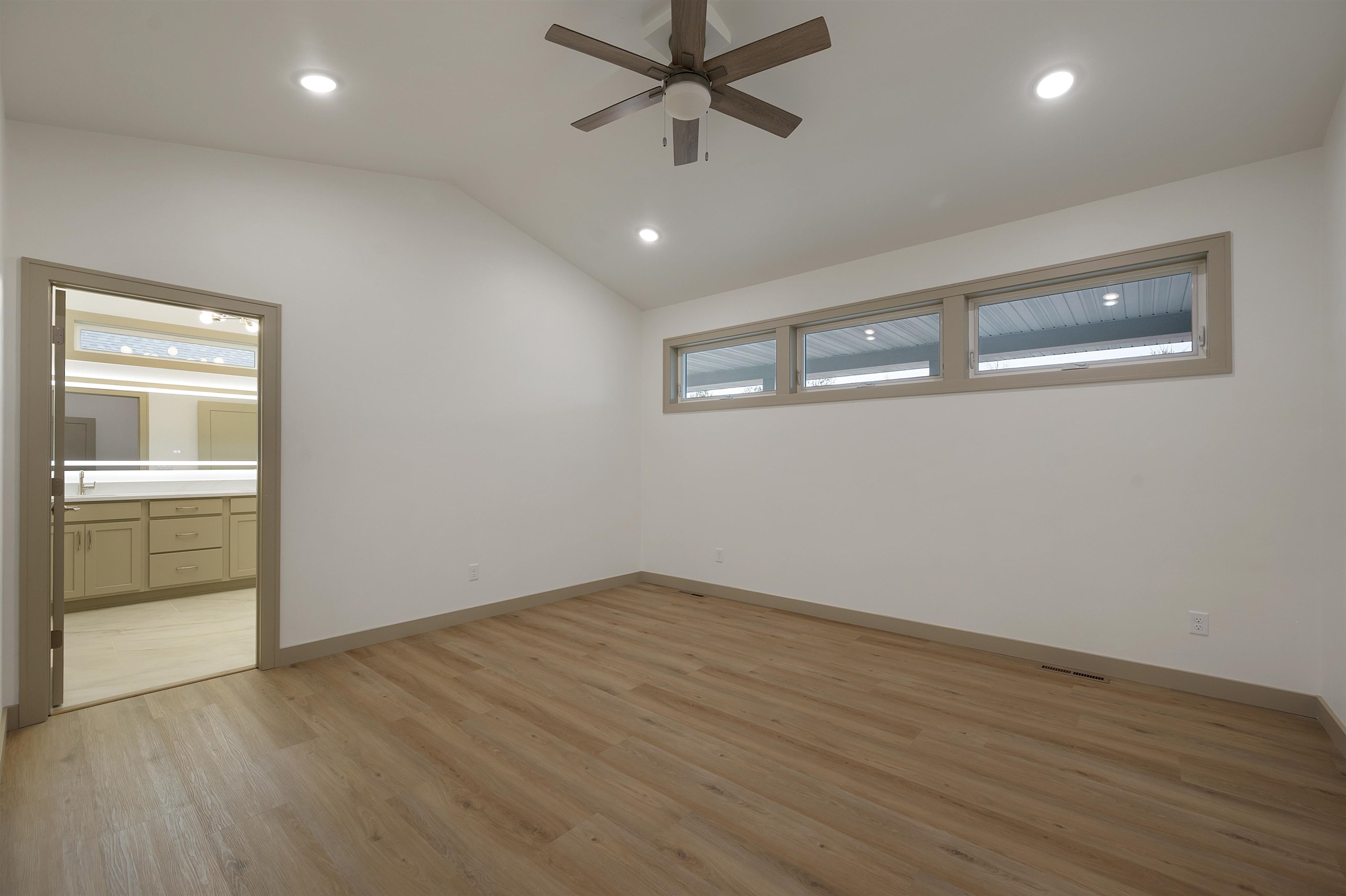 3745 Beachmont Road De Pere, WI 54115 - Photo 16 of 34