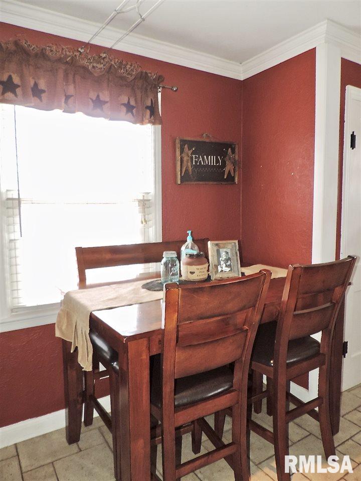 1512 Tennell Road Pekin, IL 61554 - Photo 11 of 26 Gallery Image 11