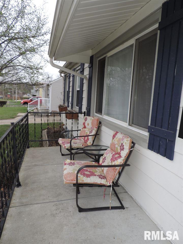 1512 Tennell Road Pekin, IL 61554 - Photo 6 of 26 Gallery Image 6