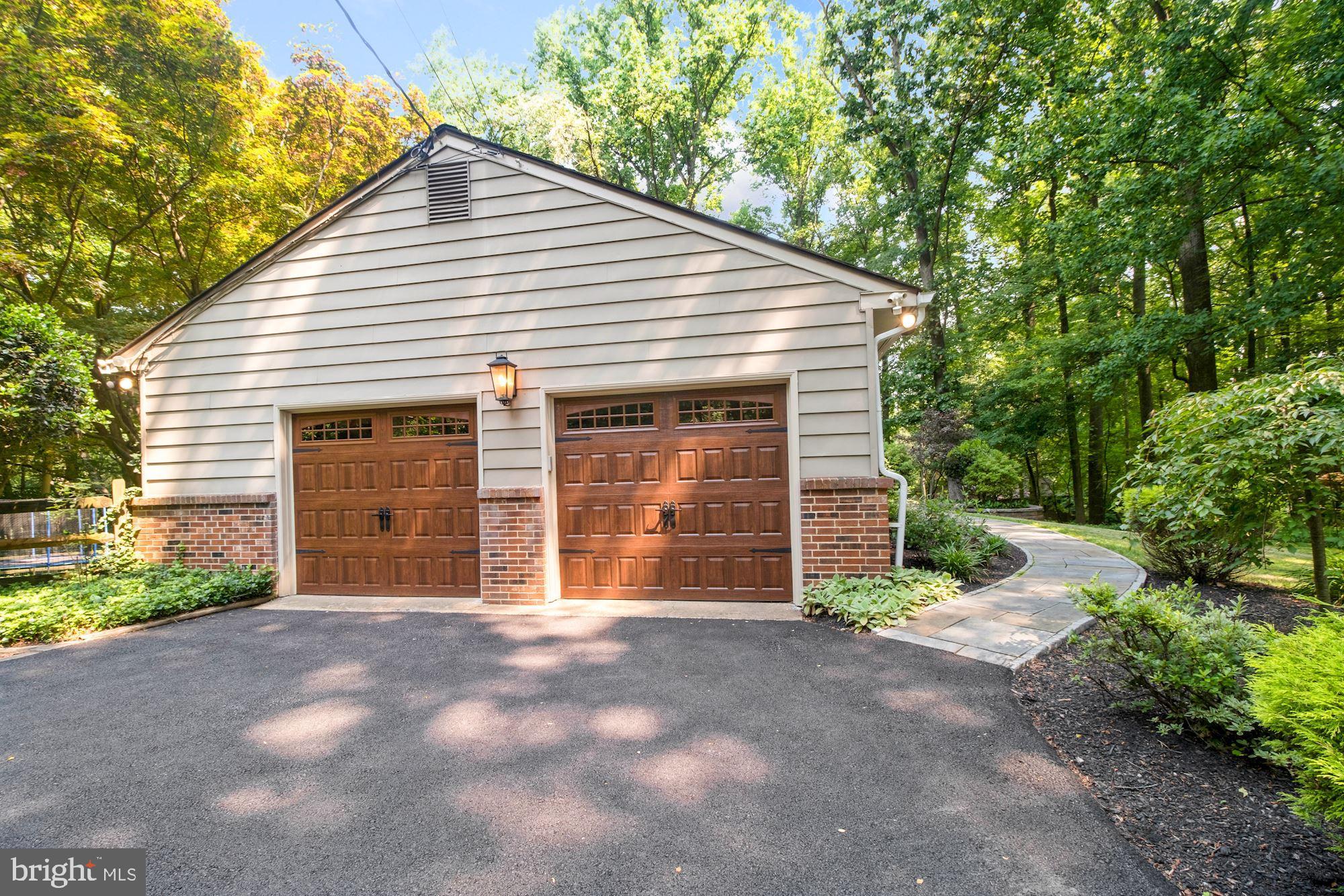 966 Lee Road Kennett Square, PA 19348 - Photo 3 of 51 New garage doors
