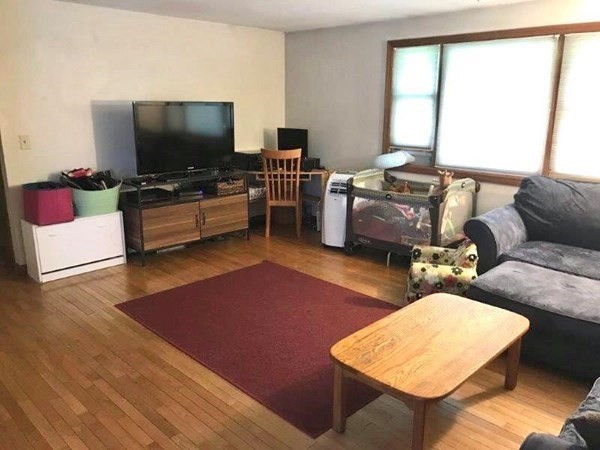 61 Hillside Road Deerfield, MA 01373 - Photo 16 of 26 Gallery Image 16