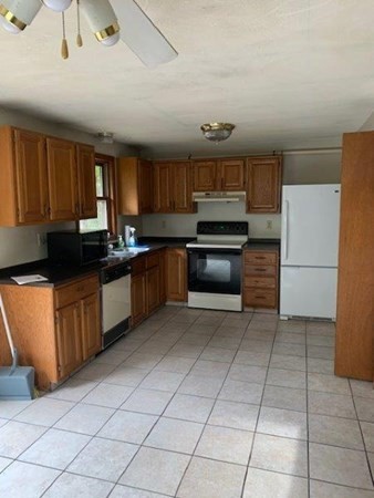 61 Hillside Road Deerfield, MA 01373 - Photo 24 of 26 Gallery Image 24