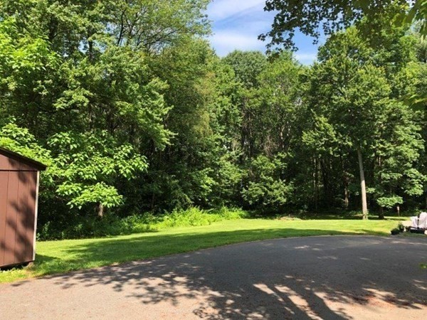 61 Hillside Road Deerfield, MA 01373 - Photo 4 of 26 Gallery Image 4