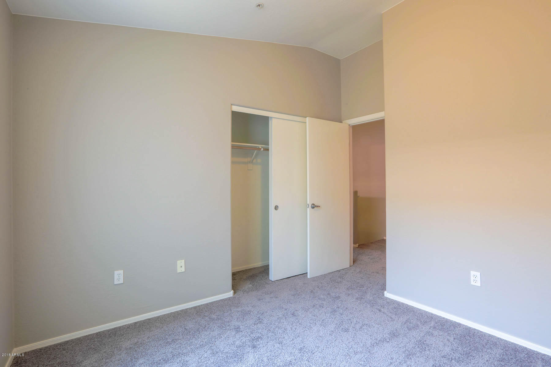 2150 East Bell Road, Unit 1042 Phoenix, AZ 85022 - Photo 14 of 26 2150EBellRdUNIT1042-14