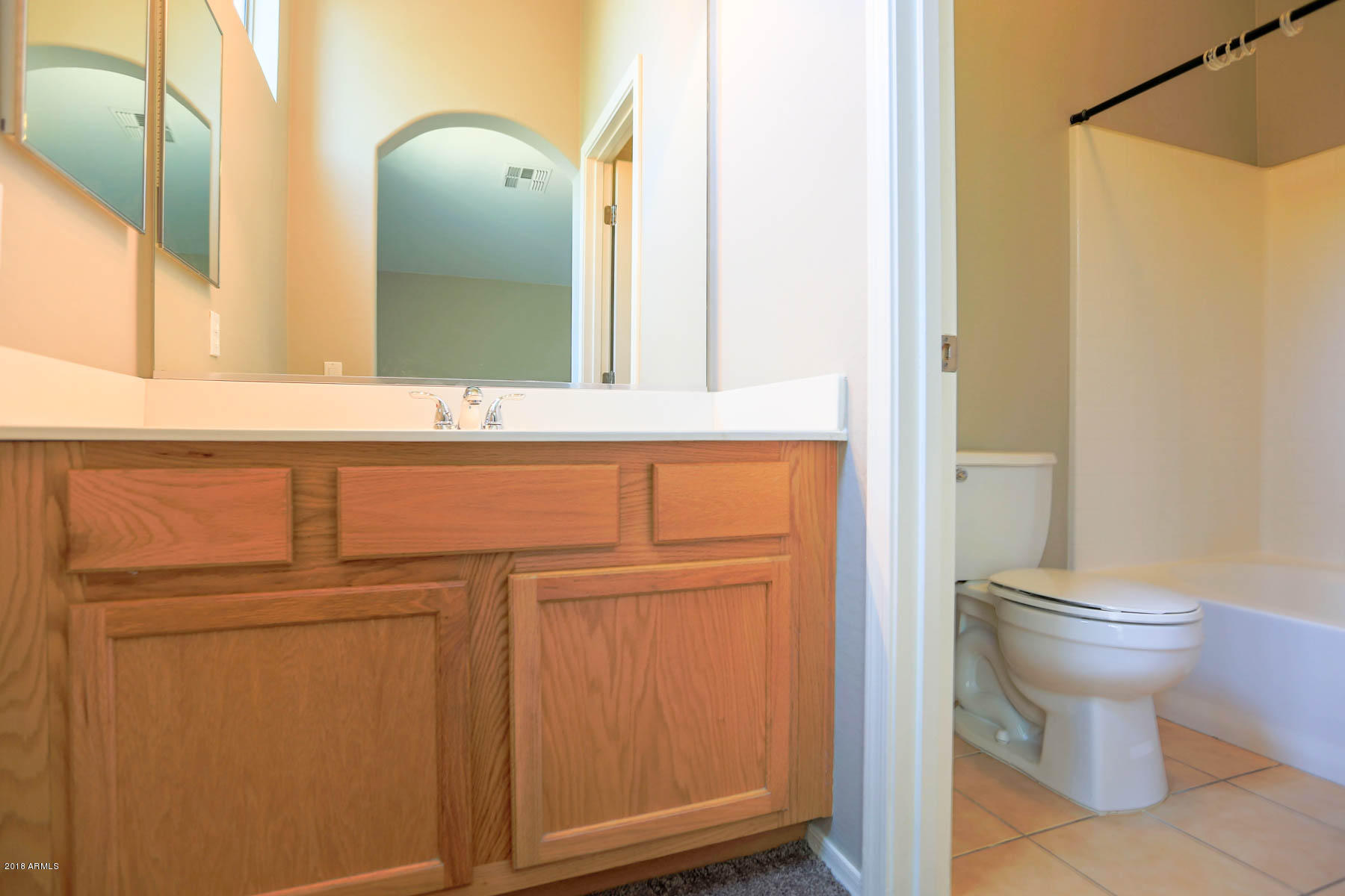 2150 East Bell Road, Unit 1042 Phoenix, AZ 85022 - Photo 18 of 26 2150EBellRdUNIT1042-18