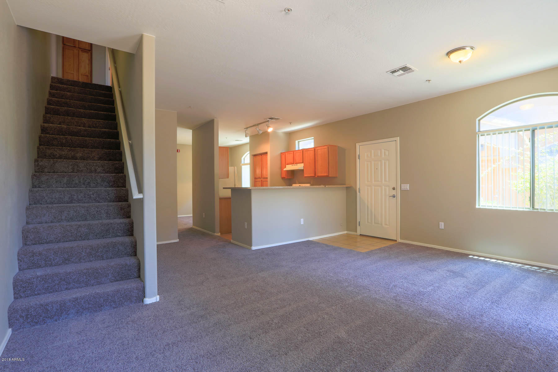 2150 East Bell Road, Unit 1042 Phoenix, AZ 85022 - Photo 4 of 26 2150EBellRdUNIT1042-4