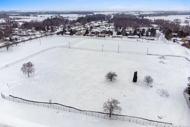 $300,000 | 506 Kennedy Avenue, Howards Grove, WI 53083