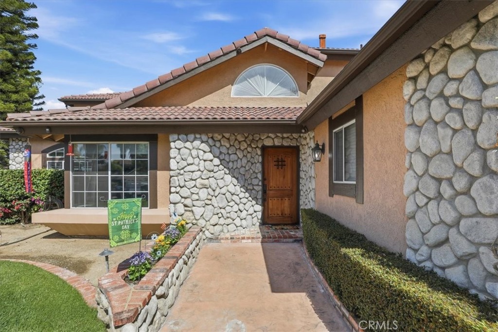1210 Versailles Circle Riverside, CA 92506 - Photo 5 of 75
