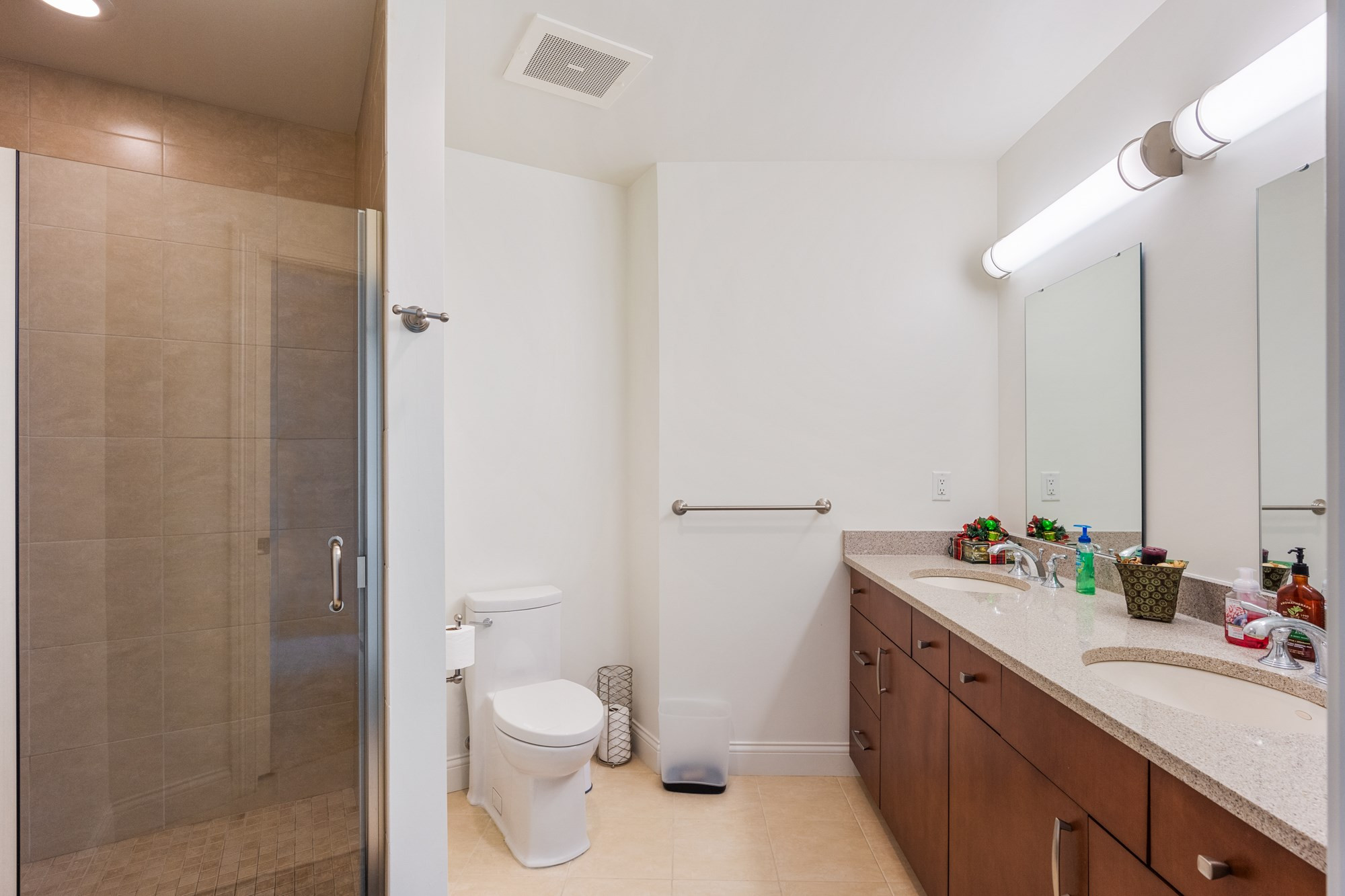 1 Roebling Way, Unit 1006 Covington, KY 41011 - Photo 21 of 28