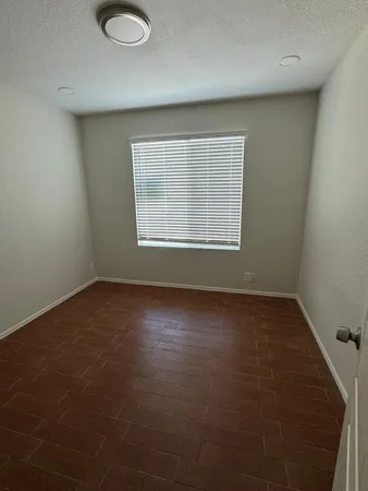 $2,200 | 8565 West Tuckey Lane, Glendale, AZ 85305
