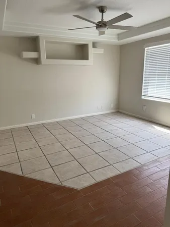 $2,200 | 8565 West Tuckey Lane, Glendale, AZ 85305