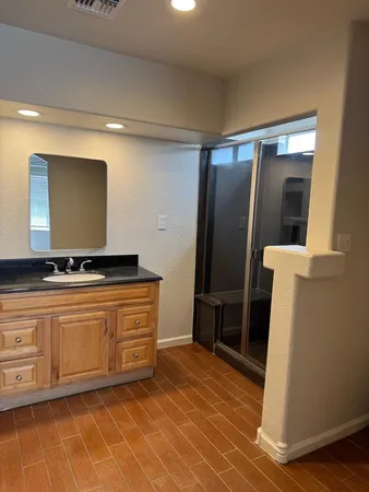 $2,200 | 8565 West Tuckey Lane, Glendale, AZ 85305