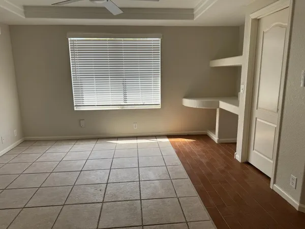 $2,200 | 8565 West Tuckey Lane, Glendale, AZ 85305