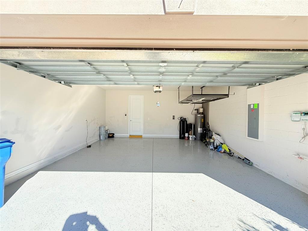 10844 Rolling Moss Road Tampa, FL 33647 - Photo 5 of 65