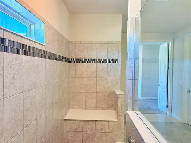 $3,700 | 10844 Rolling Moss Road, Tampa, FL 33647