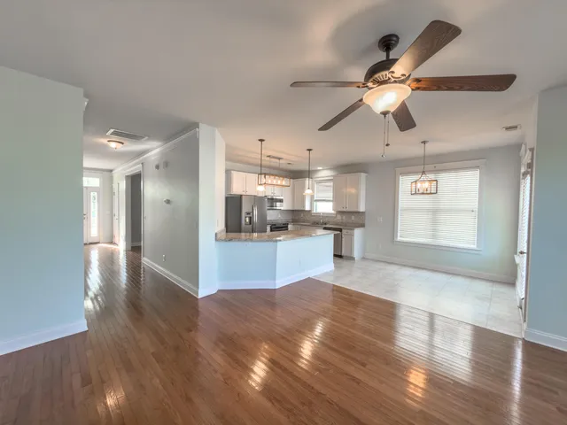 $2,500 | 304 Germander Avenue, Summerville, SC 29483