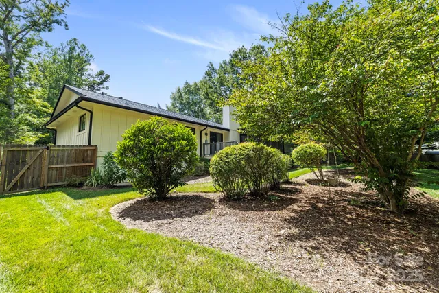$445,000 | 19 Golden Oaks Lane, Fletcher, NC 28732
