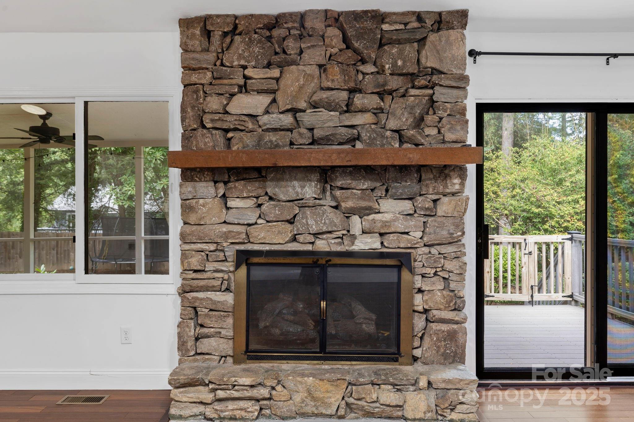 19 Golden Oaks Lane Fletcher, NC 28732 - Photo 7 of 33