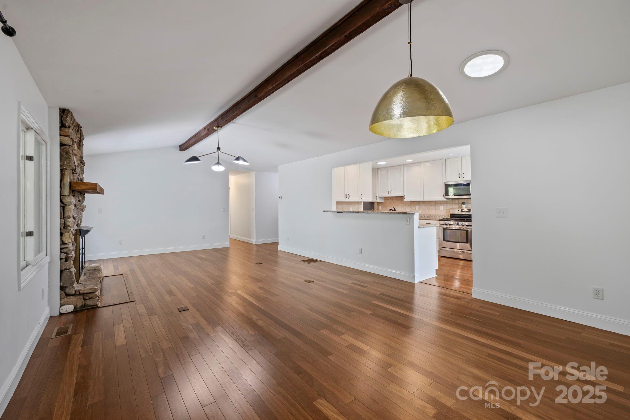 19 Golden Oaks Lane Fletcher, NC 28732 - Photo 9 of 33