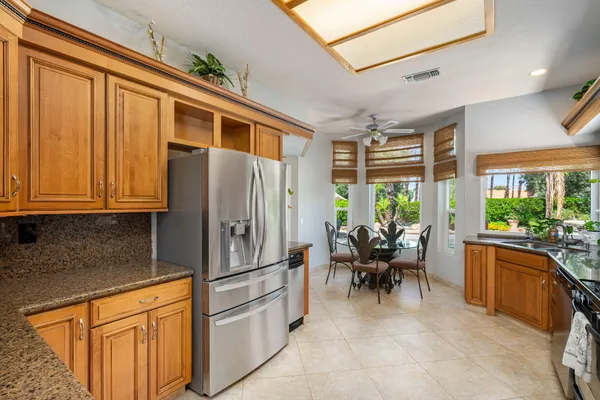 $799,000 | 370 Links Drive, Palm Desert, CA 92211