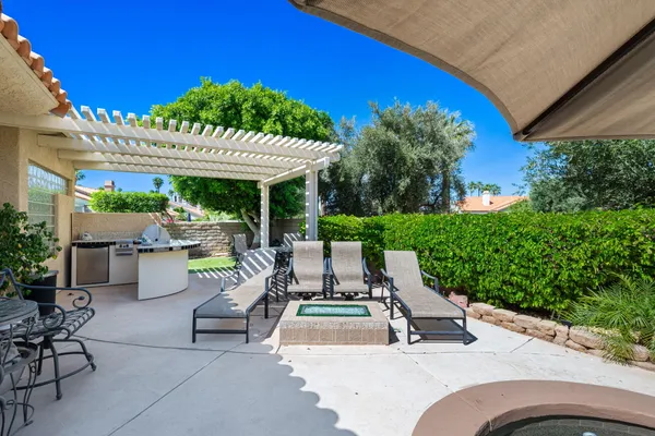 $799,000 | 370 Links Drive, Palm Desert, CA 92211